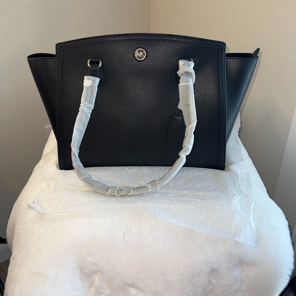 Michael Kors Large Chantal Black Tote Bag
